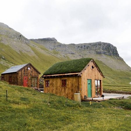 Múlafossur Cottage No 3 by Famous Waterfall in Gásadalur Esterno foto